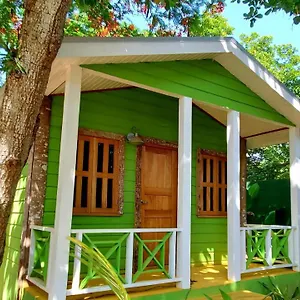 bak-a-yaad.comcaribbean.com/