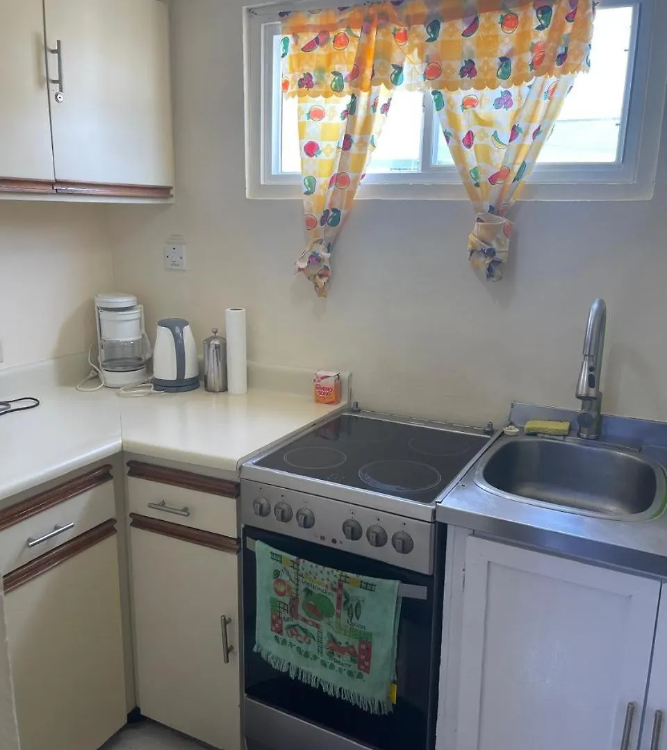 Oceanfront Condo W/ Free Parking + High Speed Wifi Negril 0*,  Jamaica